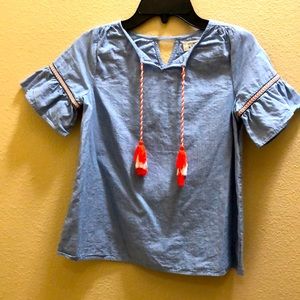 Crown & Ivy girls top size small